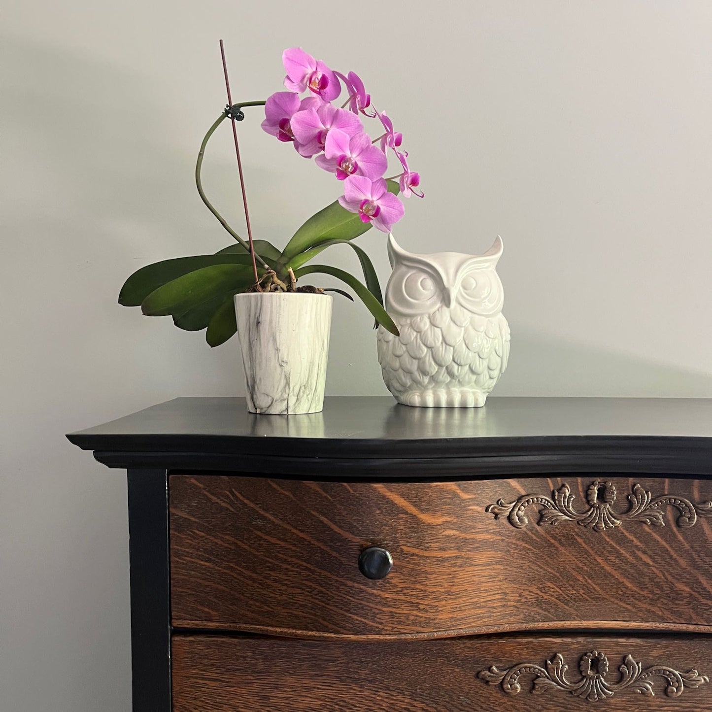 Oak Serpentine Dresser
