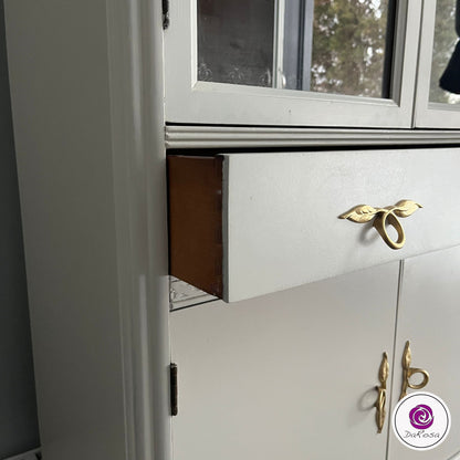 Display Cabinet with Stencilled Details
