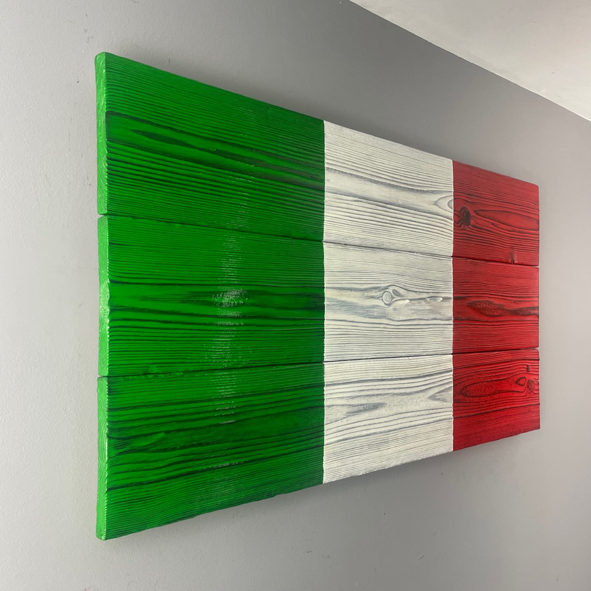 Italy Wood Flag – Handmade Burnt Cedar Wall Decor